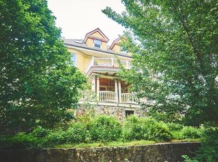 18 Atherton Rd UNIT G, Brookline, MA 02446