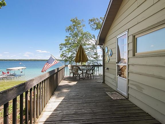 2nd image of 6933 NW Torch Lake Dr
