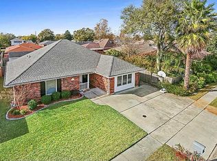 3245 Irish Bend Rd, Kenner, LA 70065