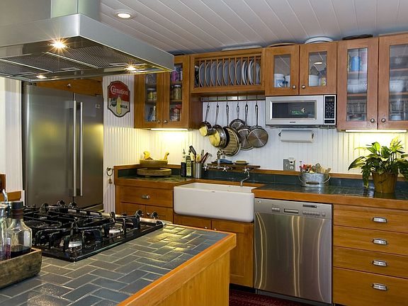 Custom Kitchen