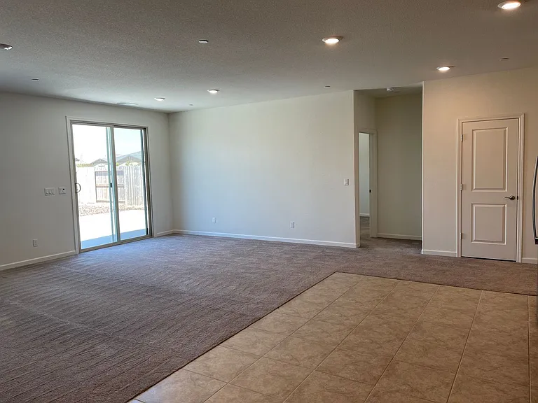 9177 Osterville Dr — Photo 9