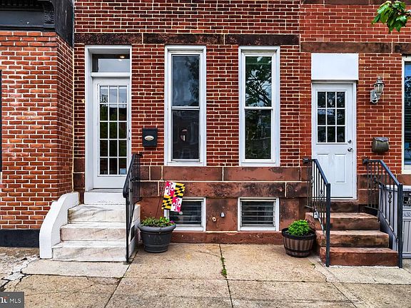 2nd image of 802 E Fort Ave