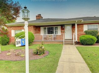 514 26th St, Dunbar, WV 25064