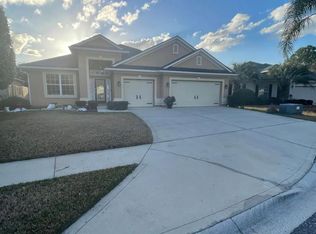 512 Millhouse Ln, Orange Park, FL 32065