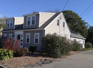 12 Cedar St, Wareham, MA 02571