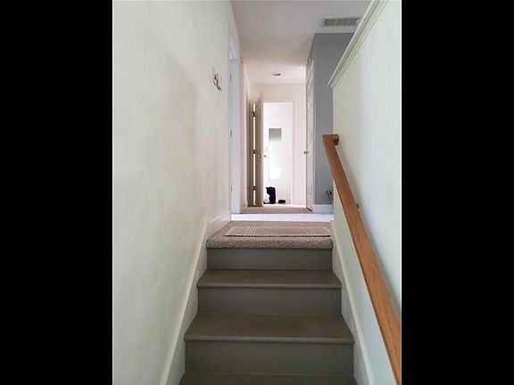 2nd image of 2049 N Alabama St #3