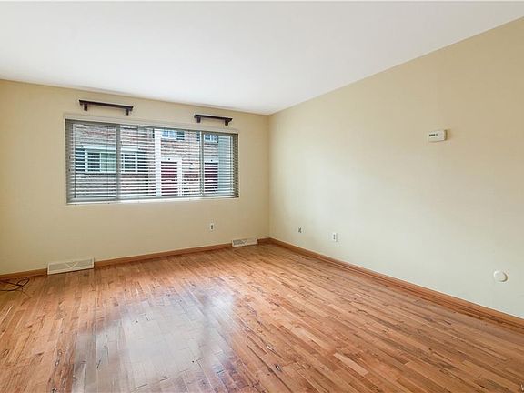 2nd image of 309 North St APT 11