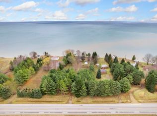 4828 N Lakeshore Rd, Deckerville, MI 48427