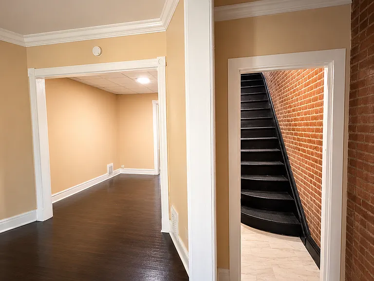 436 Clinton Ave #2 — Photo 8