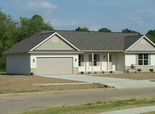 72 Struble Cir, Fredericktown, OH 43019