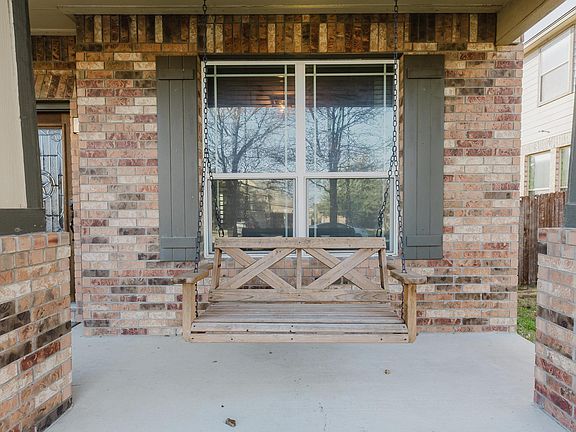 2nd image of 1420 Crested Butte Way