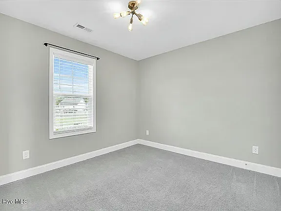 1319 Teddy Rd — Photo 24