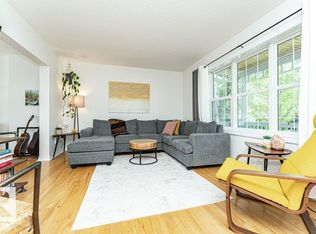 1539 Kinross Rd NW, Edmonton, AB T5E1Z9