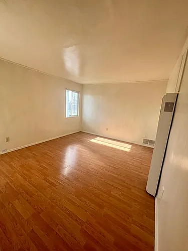 2103 Eton Ave SE Photo 1