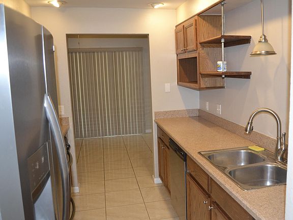 2nd image of 465 Valerie Dr