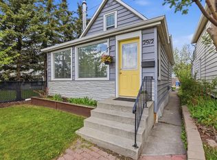 2912 W 17th St SE, Calgary, AB T2G 3W3