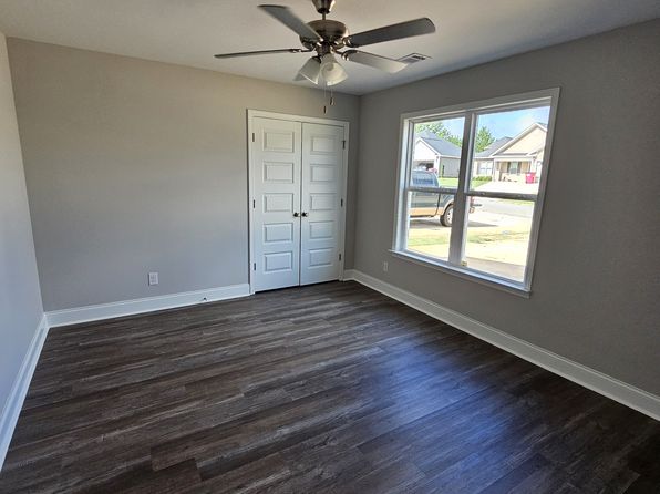 201-215 Kathryn Pl #201-215