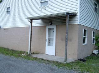 Brooks Ln, Fairmont, WV 26554