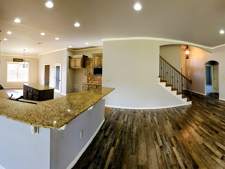 1210 E 134th Pl — Photo 3