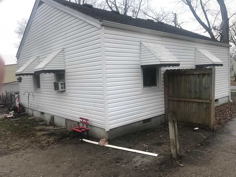 2nd image of 1014 Seelbach Ave