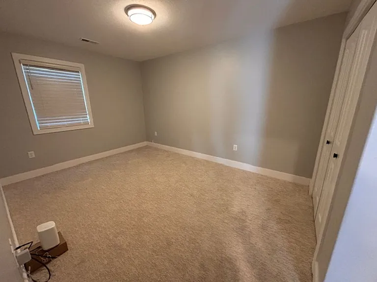 2608 Paige Ln — Photo 5