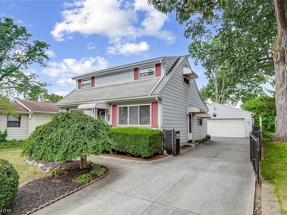 1st image of 1628 High St
