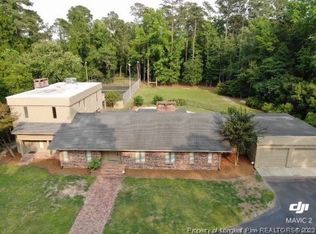 408 Barker Ten Mile Rd, Lumberton, NC 28358