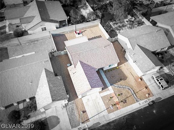 3rd image of 3010 Clear Canyon Ln