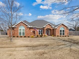 10 Darian Dr, Bentonville, AR 72712
