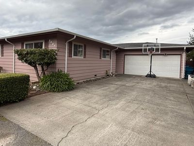 2437 Bainbridge St, Eureka, CA, 95503
