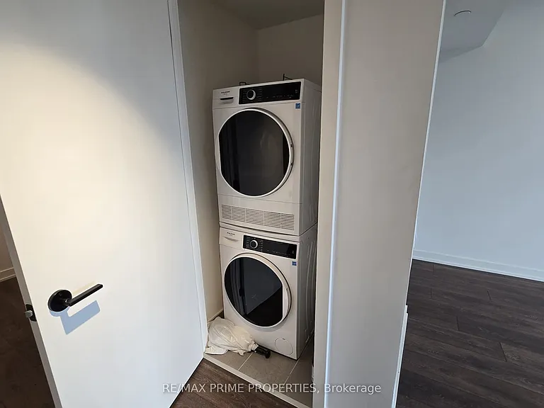 5 Lakeview Ave #405 — Photo 16