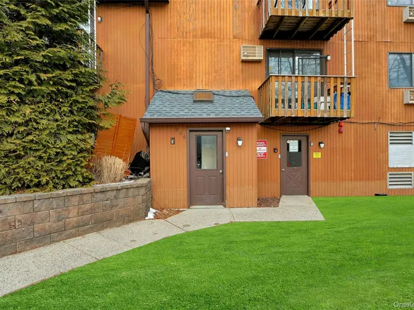 286 High Avenue #2I, Nyack, NY 10960