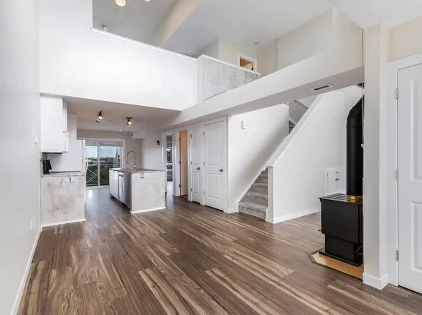 1540 S 17th Ave SW #408, Calgary, AB T2T 0C8