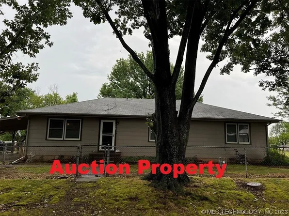 308 N Ferguson St, Henryetta, OK 74437