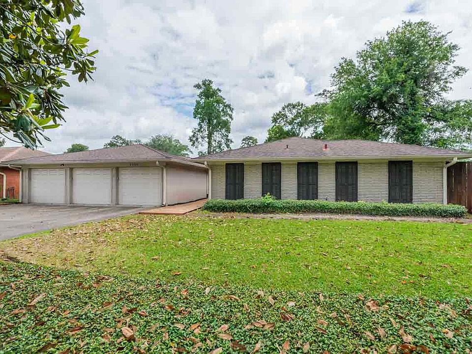 1st image of 3430 Durwood Dr