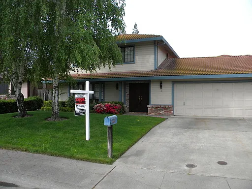 2 Princeville Cir photo 1