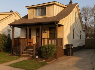 7344 Dale Ave, Center Line, MI 48015