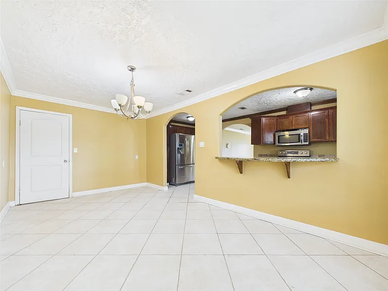 1213 W Sidnor St — Photo 33