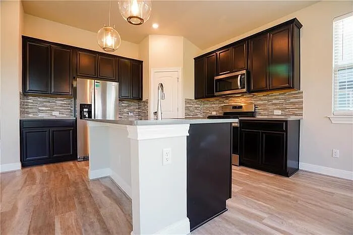 4004 Promontory Point Trl — Photo 4