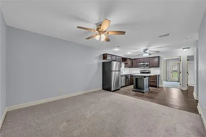 2 bed, 1340 sqft, $1,750 — Photo 4
