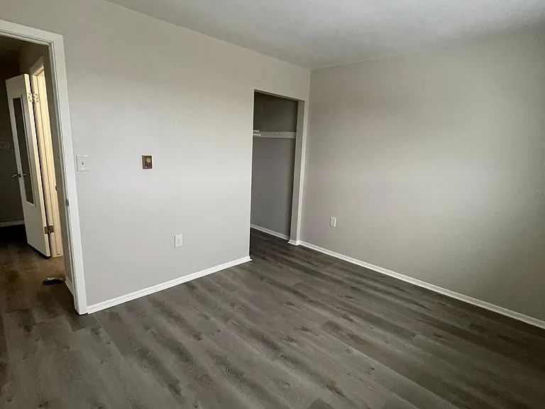 43 E Monroe Ave — Photo 5