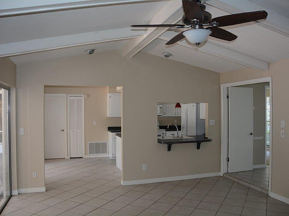 5th image of 110 Habersham Dr