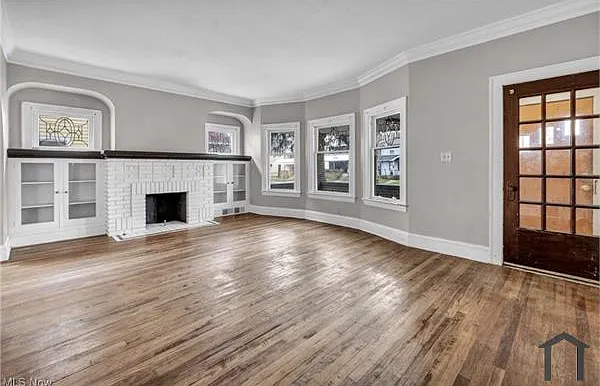 2 bed, 1271 sqft, $1,367 — Photo 2