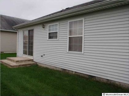 2nd image of 18 Cohansey Dr
