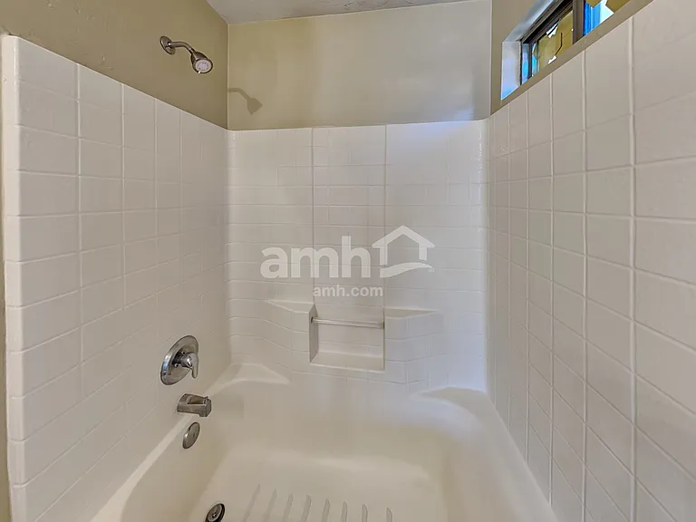 742 W Emerald Key Dr — Photo 12