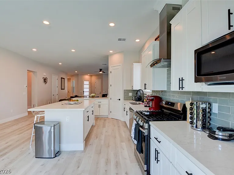 5534 Stormy Night Ct — Photo 11
