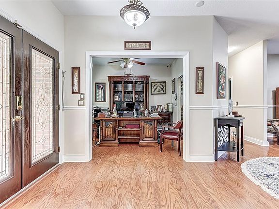 5th image of 9663 Gotha Rd