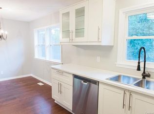 1970 Stanley Lucia Rd, Mount Holly, NC 28120