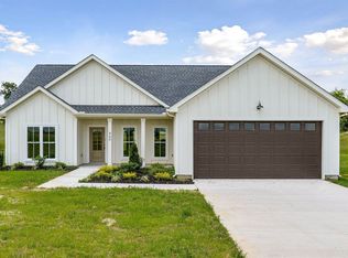 460 Airport Lake Rd, McMinnville, TN 37110