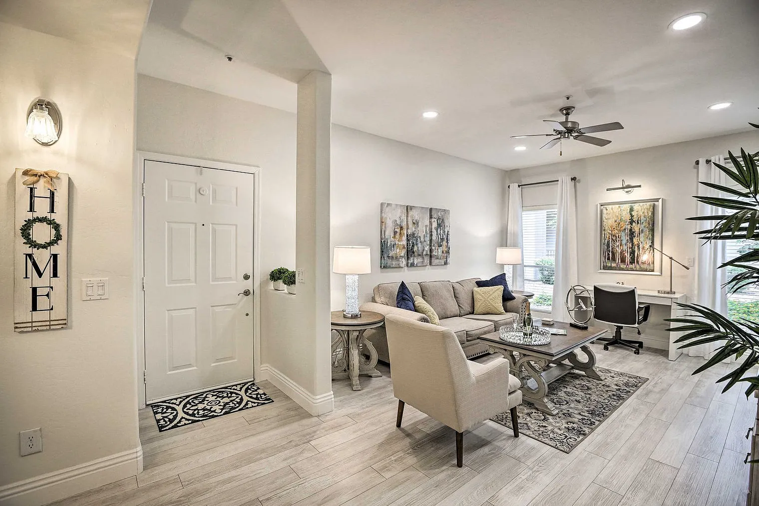 1 bed, 1.0 bath, 796 sqft, $2,547 — Photo 1